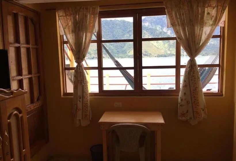 اتاق استاندارد با چشمانداز دریا, Villa Del Lago