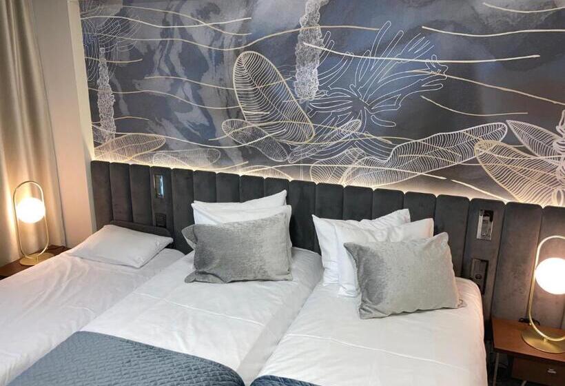 غرفة قياسية ثلاثية, Tisia Hotel & Spa