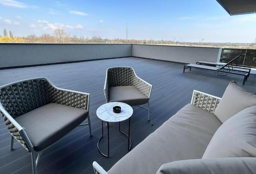 סוויטה דלוקס, Tisia Hotel & Spa