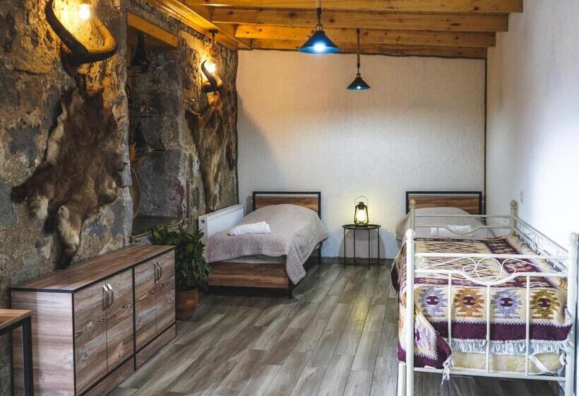 اتاق خانوادگی, House 54