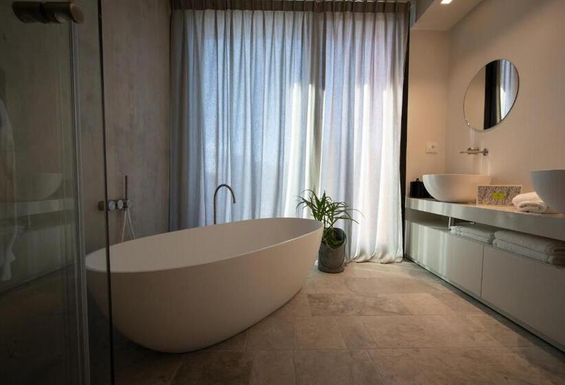 Апартаменты 1 Спальня Вид на Море, Piccola Maesta' Boutique Rooms