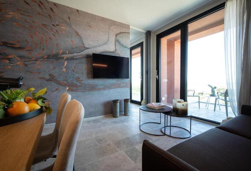 آپارتمان 1 خوابه با چشمانداز دریا, Piccola Maesta' Boutique Rooms