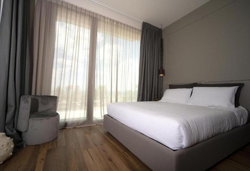 Люкс Вид на Море, Piccola Maesta' Boutique Rooms