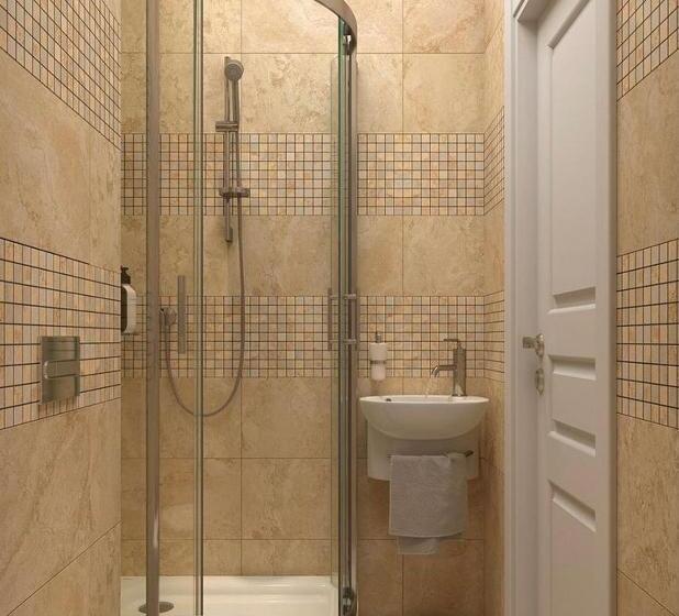 Family Suite, Panzió Tata