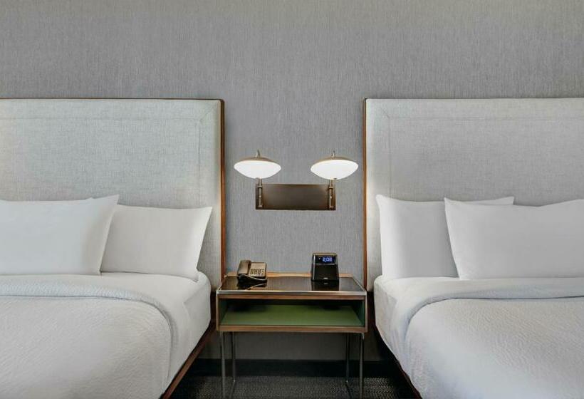 Номер Стандарт, Courtyard By Marriott Manhattan Aggieville