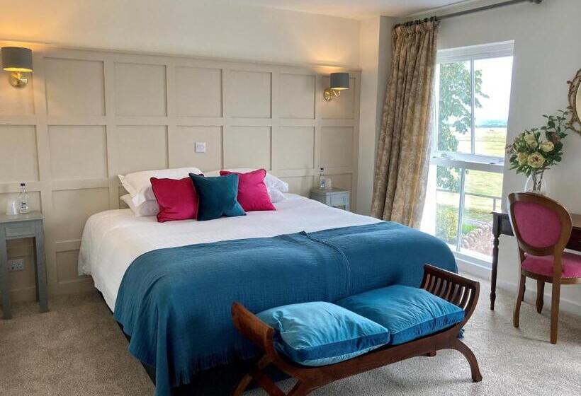 디럭스 룸, The Mallard