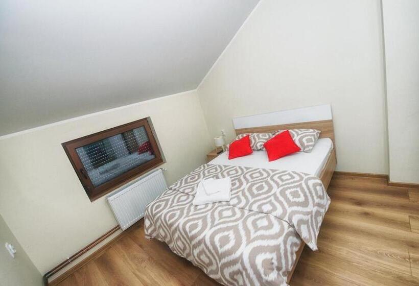 اتاق لوکس, Vila Chess