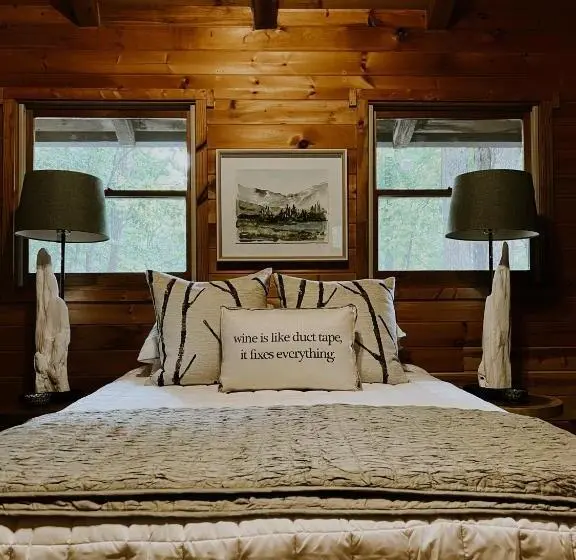 １ベッドルームハウス, Sylvan Valley Lodge And Cellars