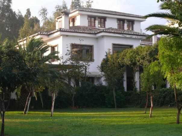 디럭스 룸, Taray En órgiva