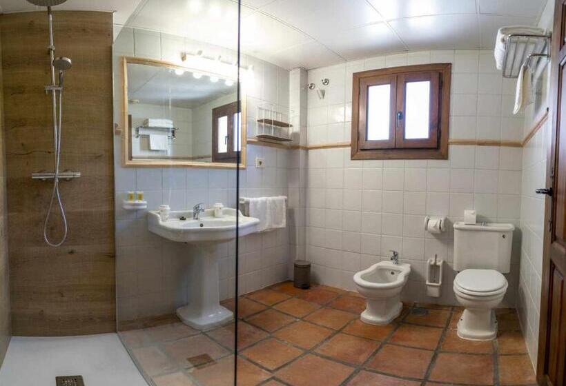 디럭스 룸, Taray En órgiva