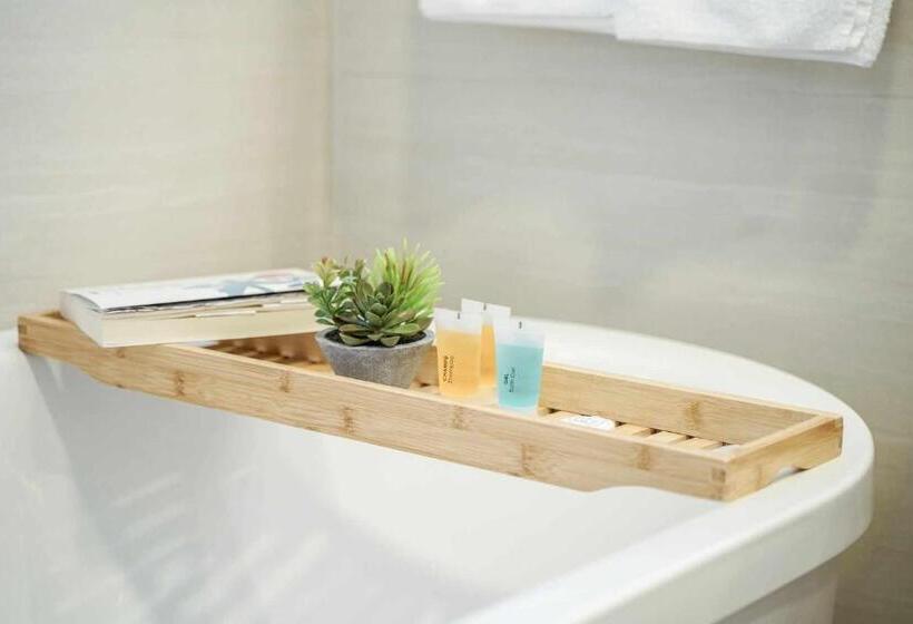 디럭스 패밀리 룸, Taray En órgiva