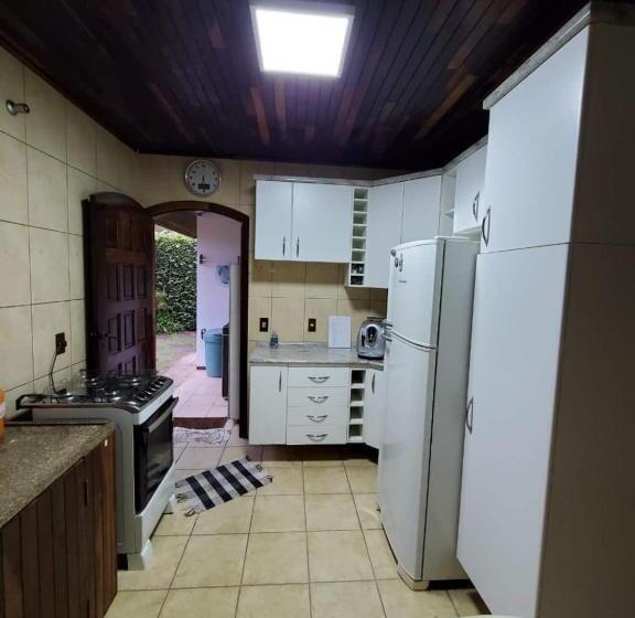 Дом 3 Спальни, Pousada Cabana Na Floresta   Monte Verde