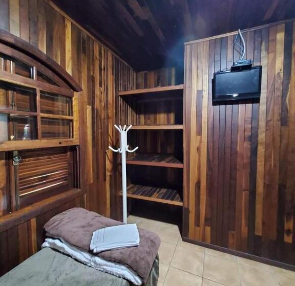 منزل 3 غرف نوم, Pousada Cabana Na Floresta Monte Verde