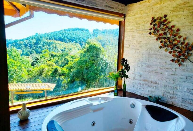 جناح مزود بجاكوزى, Pousada Cabana Na Floresta Monte Verde