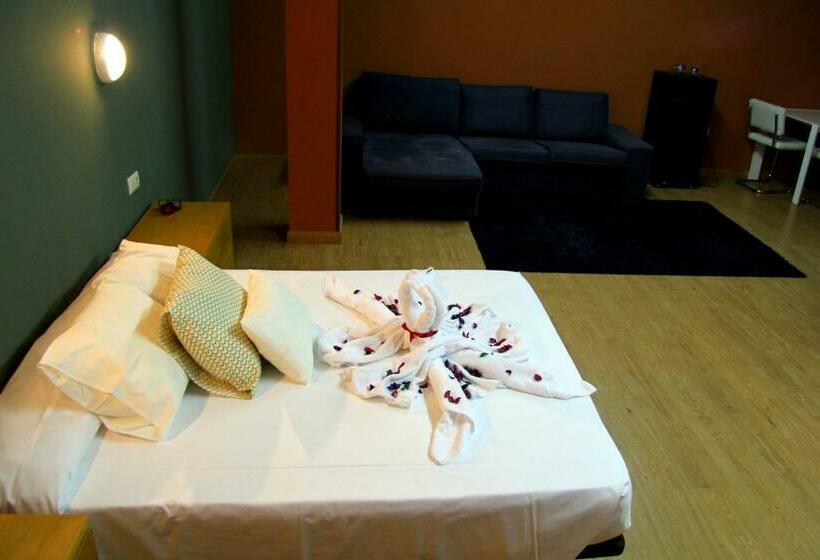 اتاق خانوادگی, Ahc Hoteles