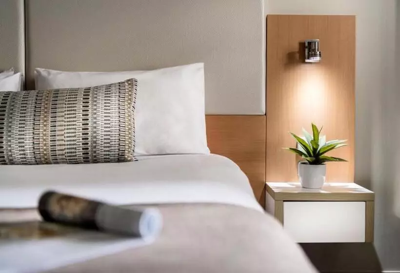 اتاق اکونومی, Grand Hotel And Apartments Townsville