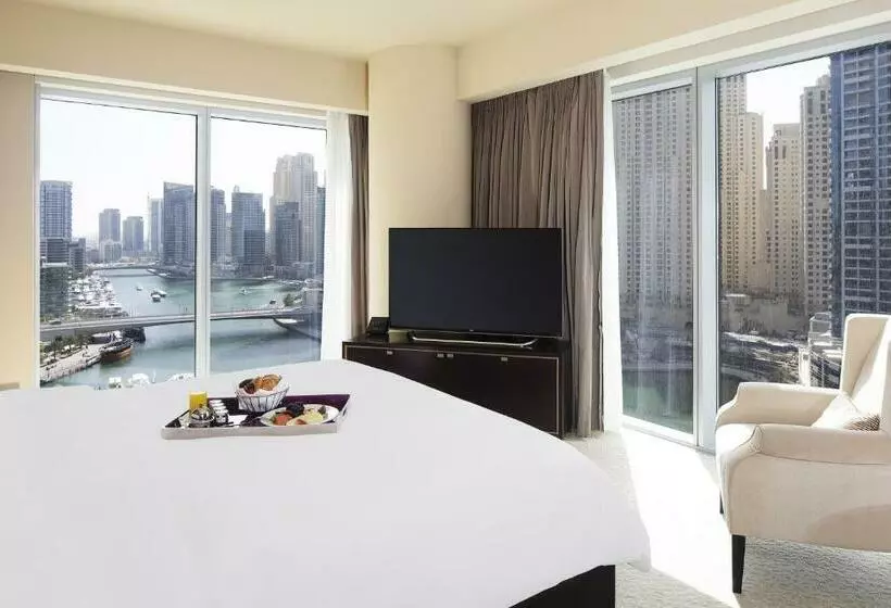 سوئیت پریمیوم, Jw Marriott Hotel Marina