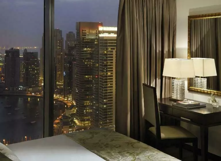 سوئیت پریمیوم, Jw Marriott Hotel Marina