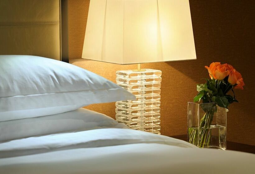 اتاق پرمیوم, Jw Marriott Hotel Marina