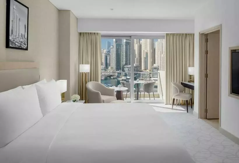 اتاق اجرایی با تخت بزرگ, Jw Marriott Hotel Marina