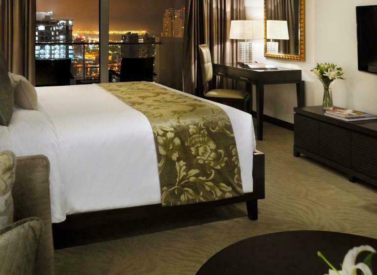 استودیوی استاندارد, Jw Marriott Hotel Marina