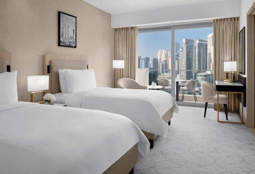 اتاق لوکس با چشم‌انداز, Jw Marriott Hotel Marina