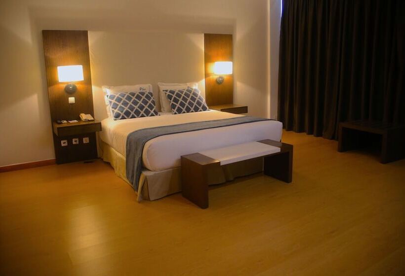 バルコニー付きデラックスルーム, Afrin Prestige