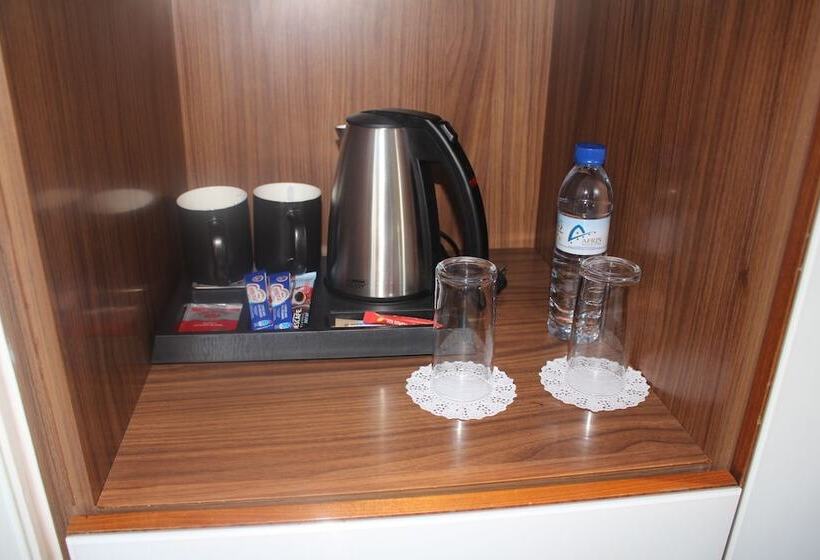 スタンダードルーム, Afrin Prestige