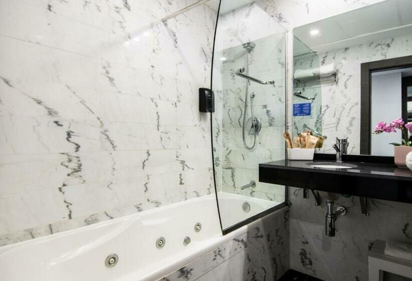 סוויטת ג'וניור, Cullera Holiday