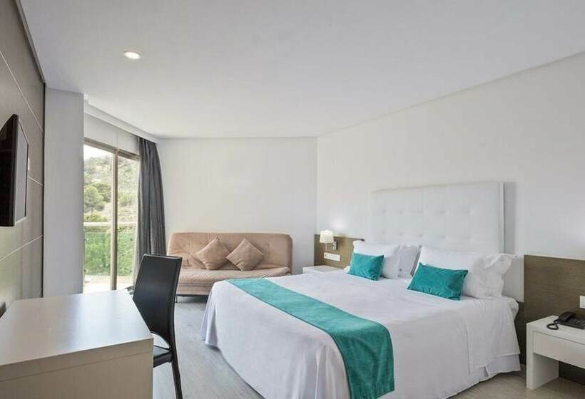 סוויטת ג'וניור, Cullera Holiday