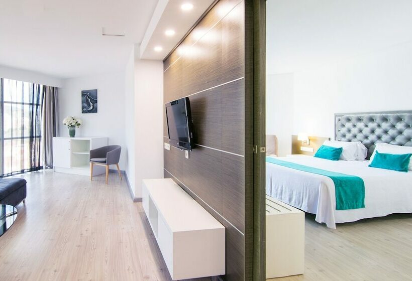 סוויטת ג'וניור, Cullera Holiday