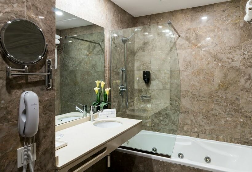 סוויטת ג'וניור, Cullera Holiday