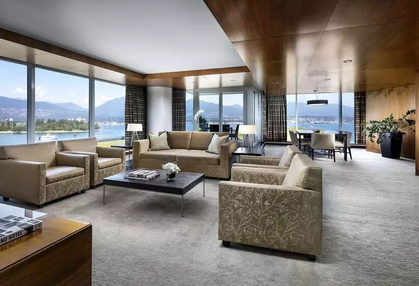 سوییت, Fairmont Pacific Rim