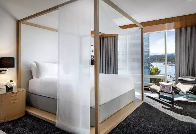 سوییت, Fairmont Pacific Rim