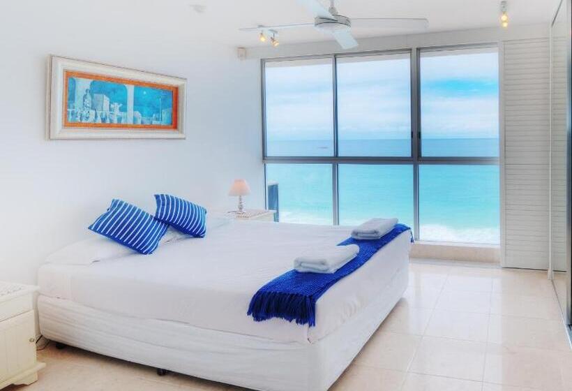 2 Sovrums Lägenhet, Golden Sands On The Beach   Absolute Beachfront Apartments