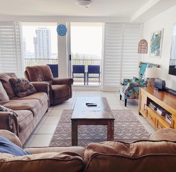 침실 3개 아파트, Golden Sands On The Beach Absolute Beachfront Apartments