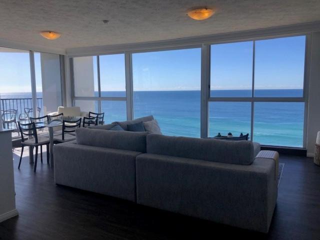 2 Sovrums Superior Lägenhet, Golden Sands On The Beach   Absolute Beachfront Apartments