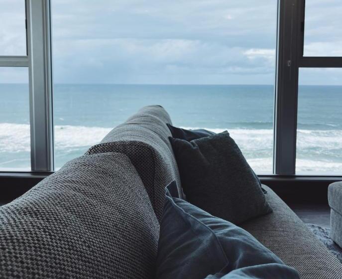 2 Sovrums Superior Lägenhet, Golden Sands On The Beach   Absolute Beachfront Apartments