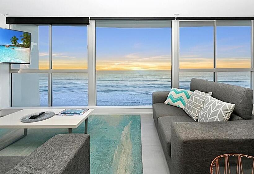 Апартаменты Ejecutiva 2 Спальни, Golden Sands On The Beach   Absolute Beachfront Apartments