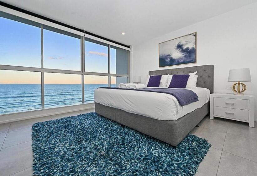 2 베드룸 이그제큐티브 아파트, Golden Sands On The Beach Absolute Beachfront Apartments