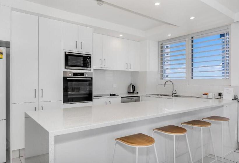 3 Sovrums Lägenhet, Golden Sands On The Beach   Absolute Beachfront Apartments