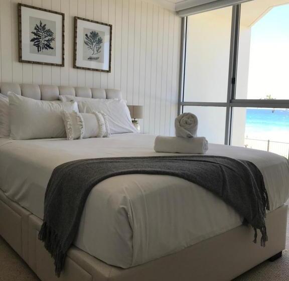 ２ベッドルームアパートメント, Golden Sands On The Beach   Absolute Beachfront Apartments