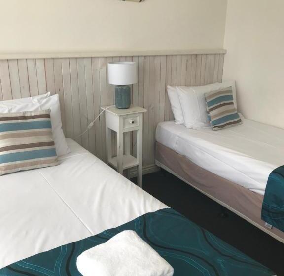 침실 3개 아파트, Golden Sands On The Beach Absolute Beachfront Apartments