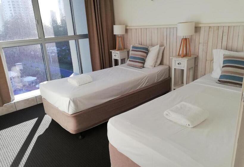 3 Sovrums Lägenhet, Golden Sands On The Beach   Absolute Beachfront Apartments