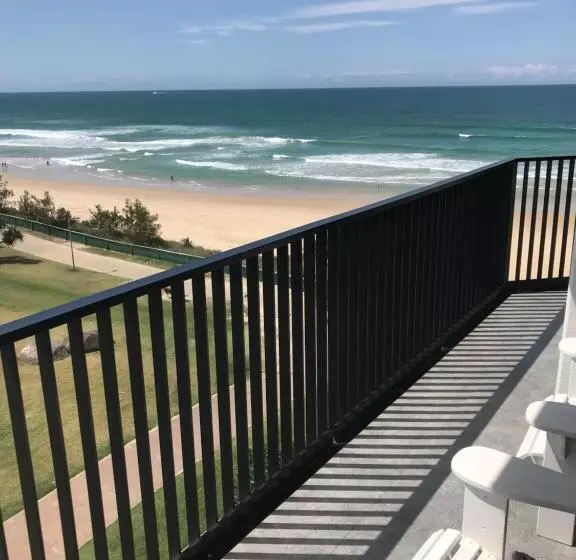 آپارتمان 3 خوابه, Golden Sands On The Beach   Absolute Beachfront Apartments