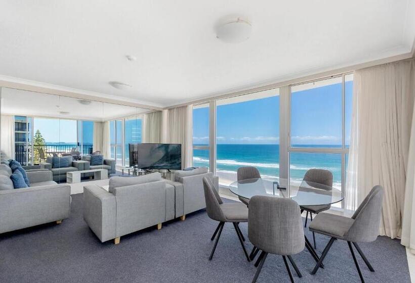 2 Sovrums Lägenhet, Golden Sands On The Beach   Absolute Beachfront Apartments