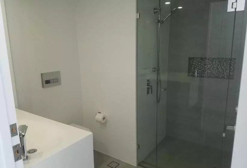 آپارتمان سوپریور 2 خوابه, Golden Sands On The Beach   Absolute Beachfront Apartments