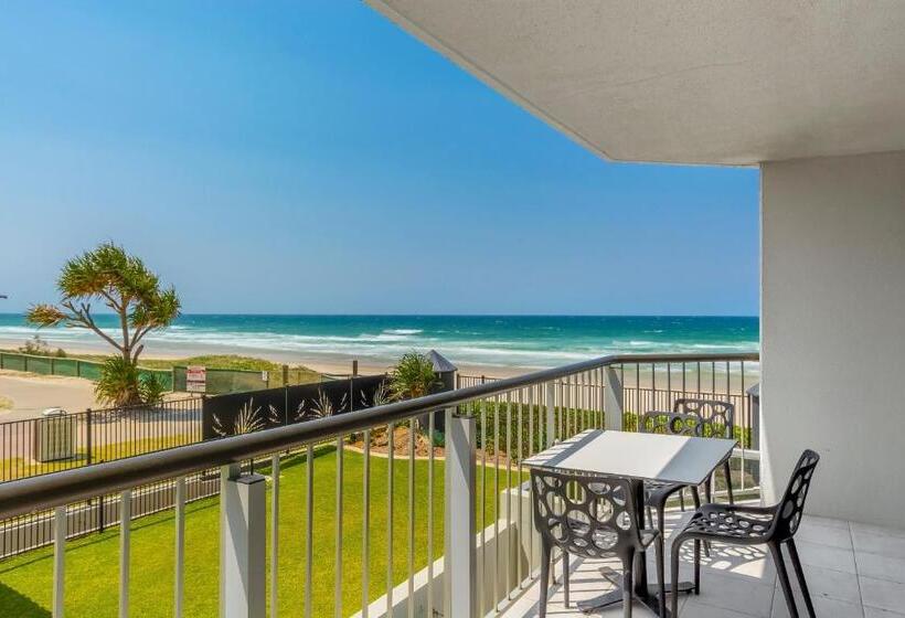 2 Sovrums Superior Lägenhet, Golden Sands On The Beach   Absolute Beachfront Apartments