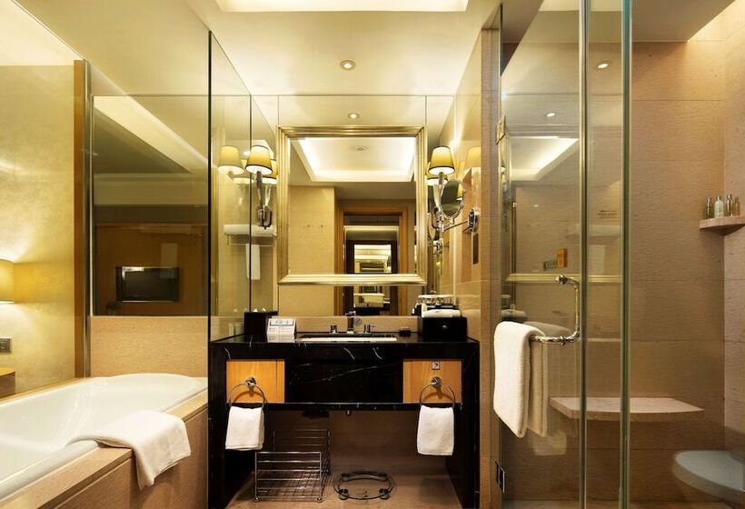 Номер Deluxe Вид на Город, Hilton Xiamen