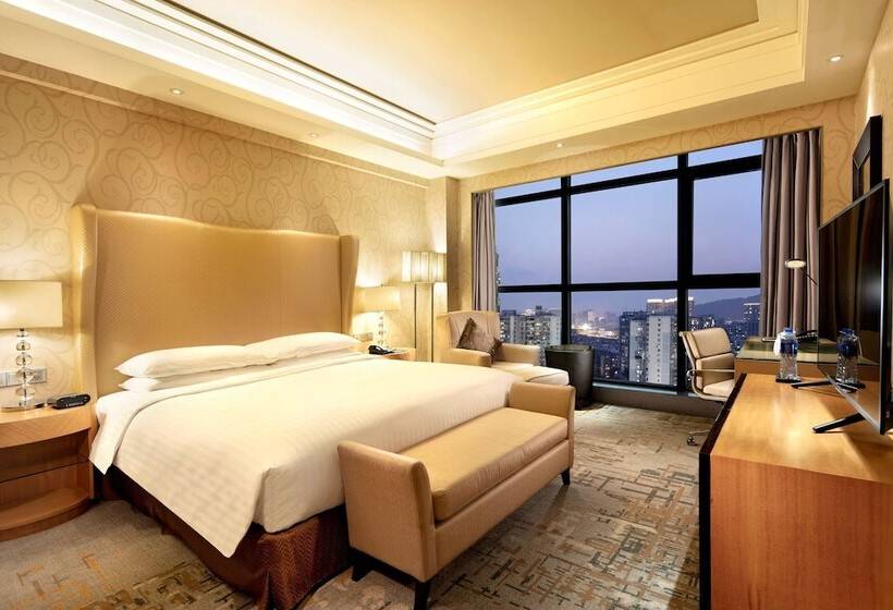 Номер Deluxe Вид на Город, Hilton Xiamen